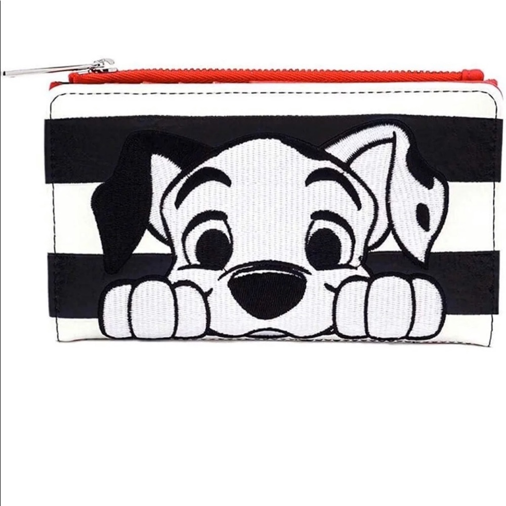 SOLD⭐️ Loungefly Dalmatians Wallet